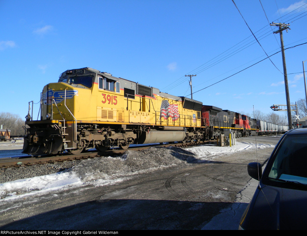 UP 3915 et. al.